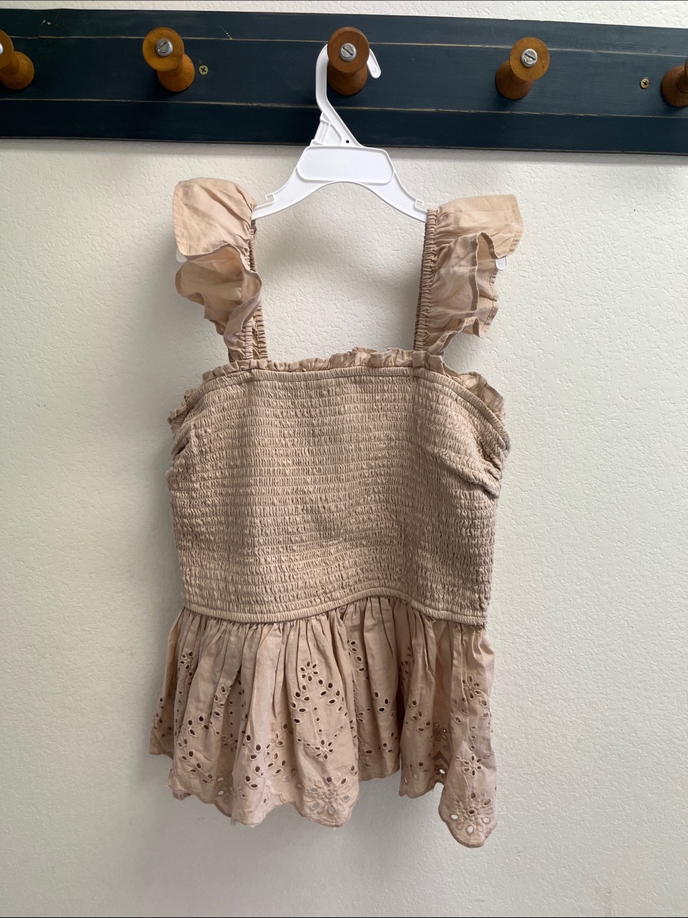 NWT Beige Ruffled Eyelet Peplum Tank Top